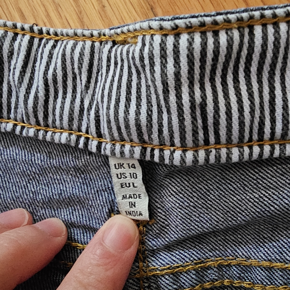 Joules Women's Straight-Leg Jeans - Picture 4 of 10